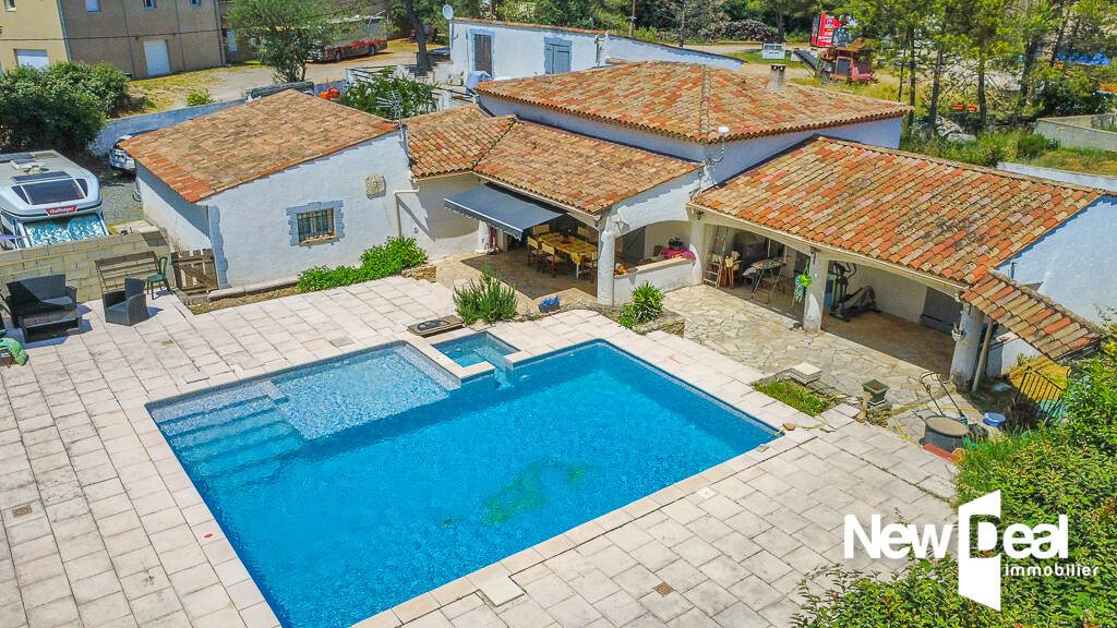Maison à vendre, 200m², Tourrettes