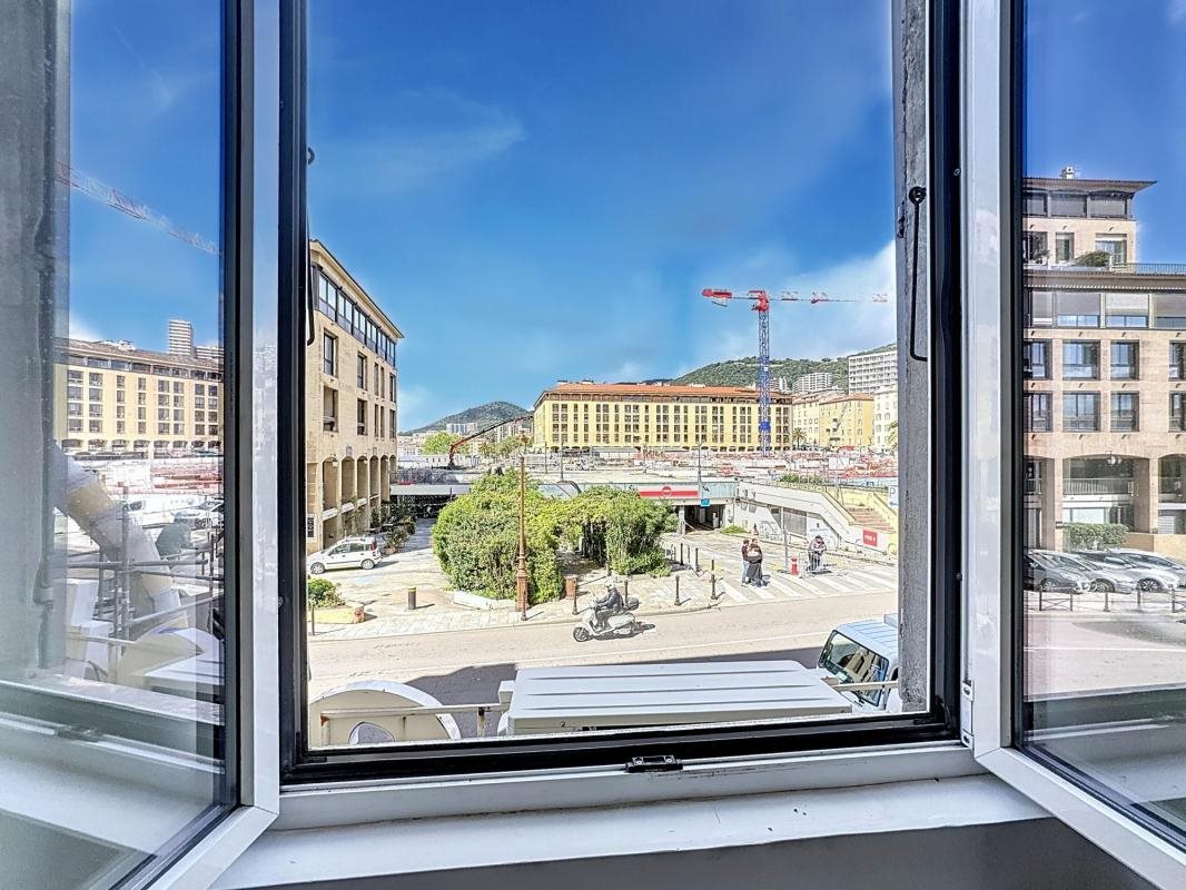 Appartement à louer, 51m², Ajaccio