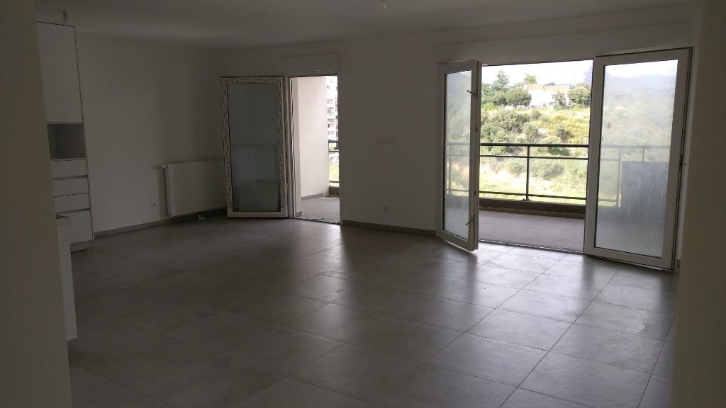 Appartement à louer, 94m², Ajaccio