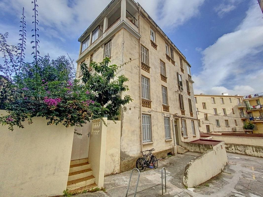 Appartement à louer, 48m², Ajaccio