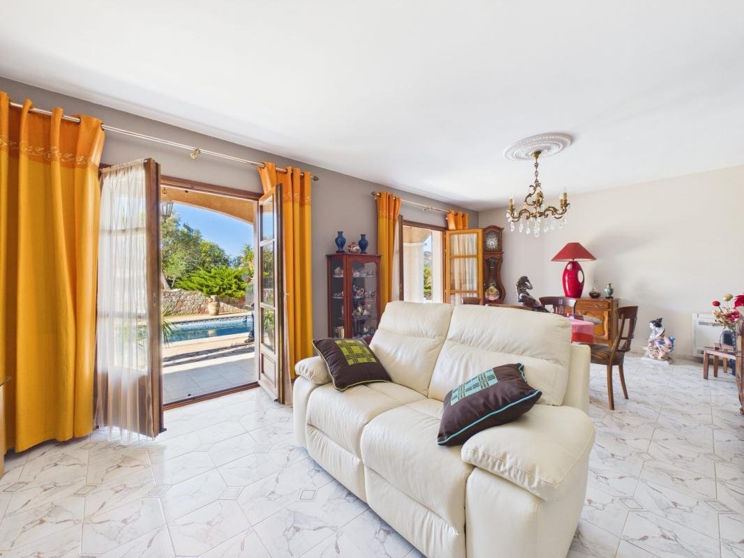 Maison à vendre, 150m², Afa