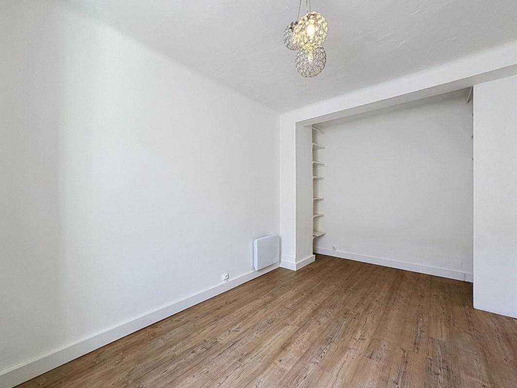 Appartement à louer, 17m², Ajaccio