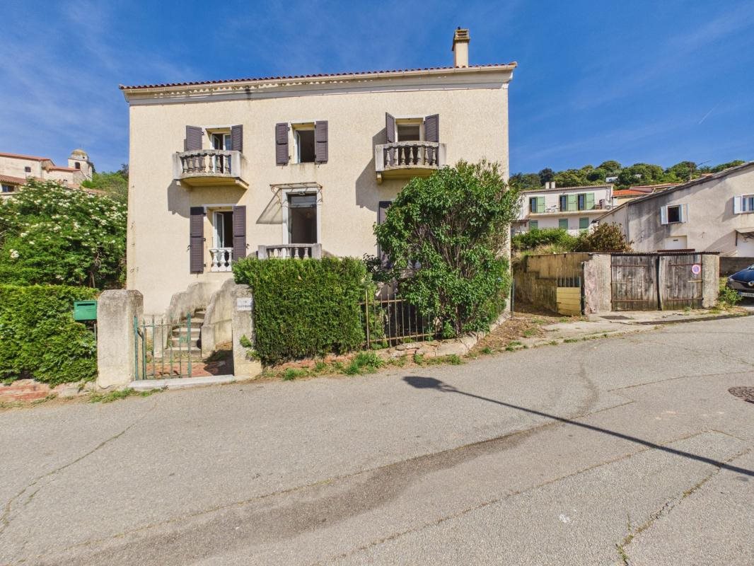 Maison à vendre, 158m², Alata