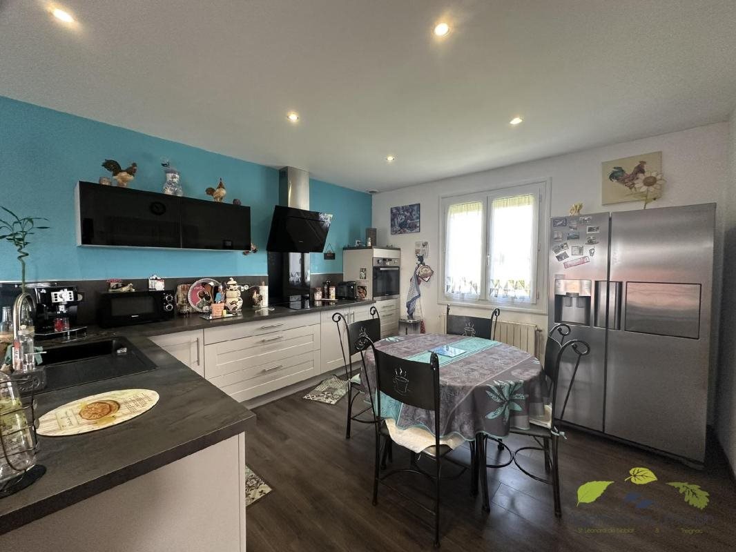 Maison à vendre, 132m², Saint-Léonard-de-Noblat