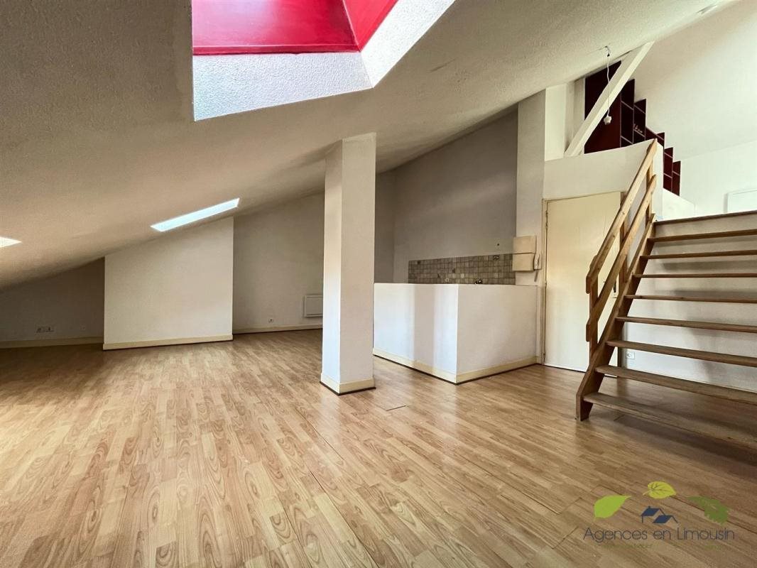 Maison à vendre, 35m², Saint-Léonard-de-Noblat