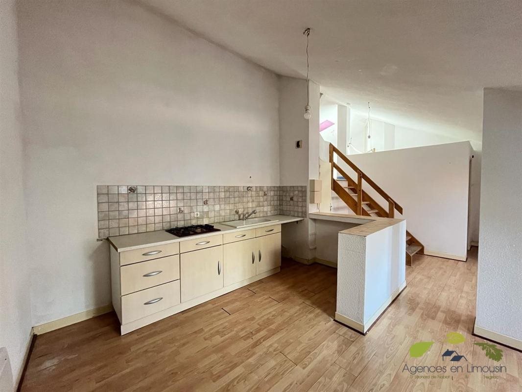 Maison à vendre, 35m², Saint-Léonard-de-Noblat