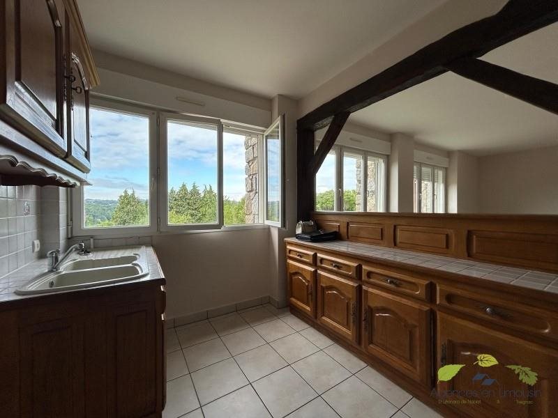 Appartement à louer, 65m², Saint-Léonard-de-Noblat