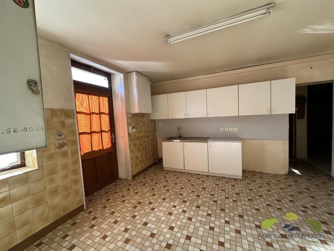 Maison à vendre, 230m², Sauviat-sur-Vige