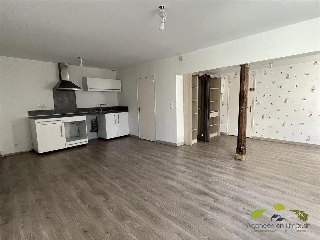 Appartement à vendre, 34m², Saint-Léonard-de-Noblat