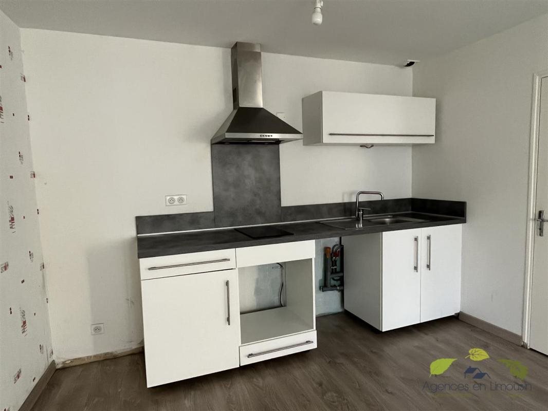 Appartement à vendre, 34m², Saint-Léonard-de-Noblat