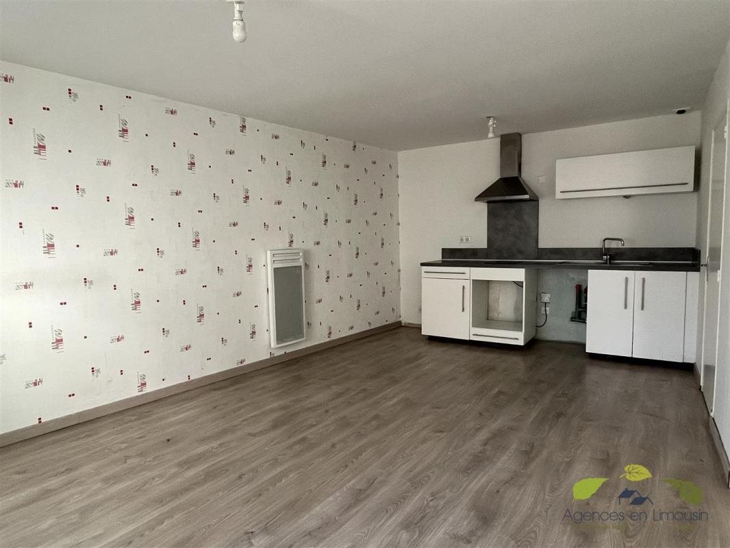 Appartement à vendre, 34m², Saint-Léonard-de-Noblat