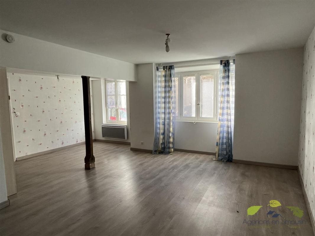 Appartement à vendre, 34m², Saint-Léonard-de-Noblat