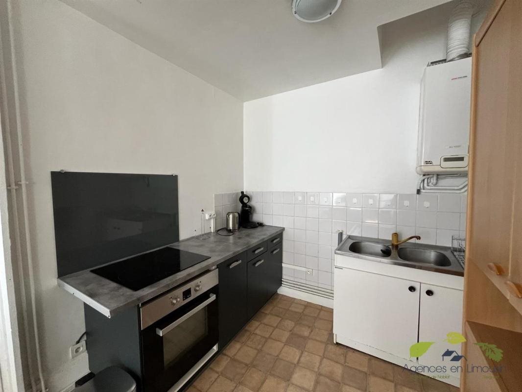 Appartement à louer, 50m², Saint-Léonard-de-Noblat