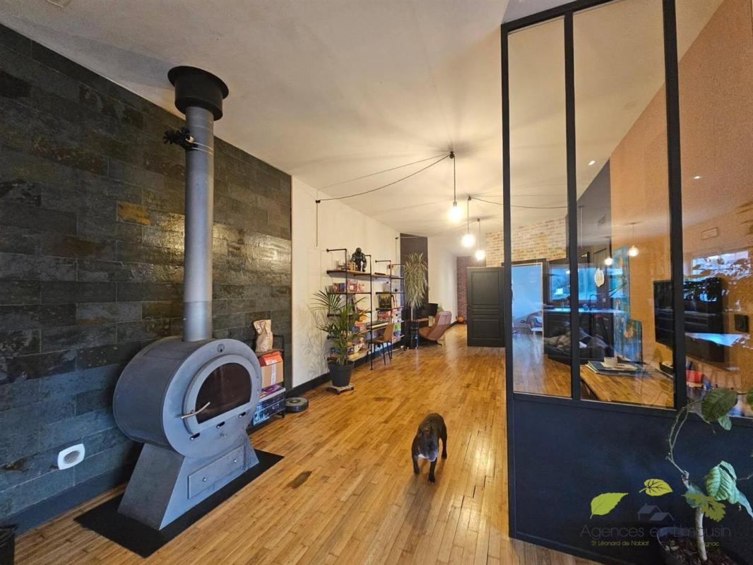 Maison à vendre, 180m², Bujaleuf