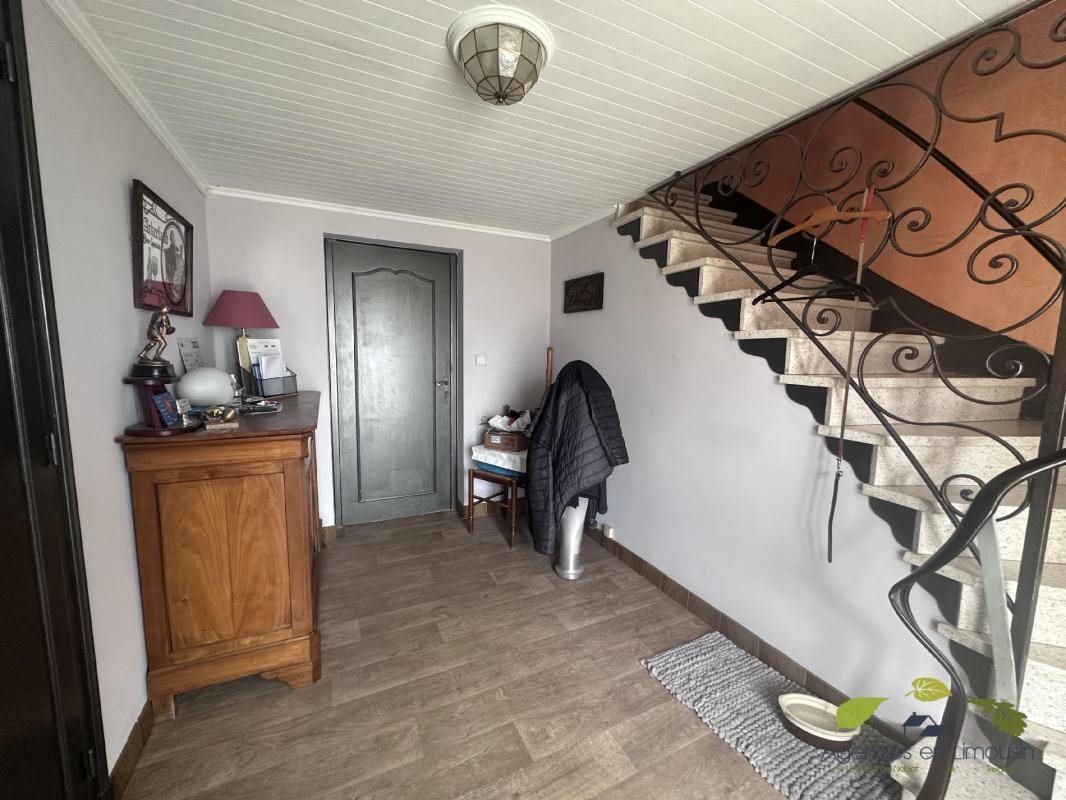 Maison à vendre, 114m², Saint-Léonard-de-Noblat