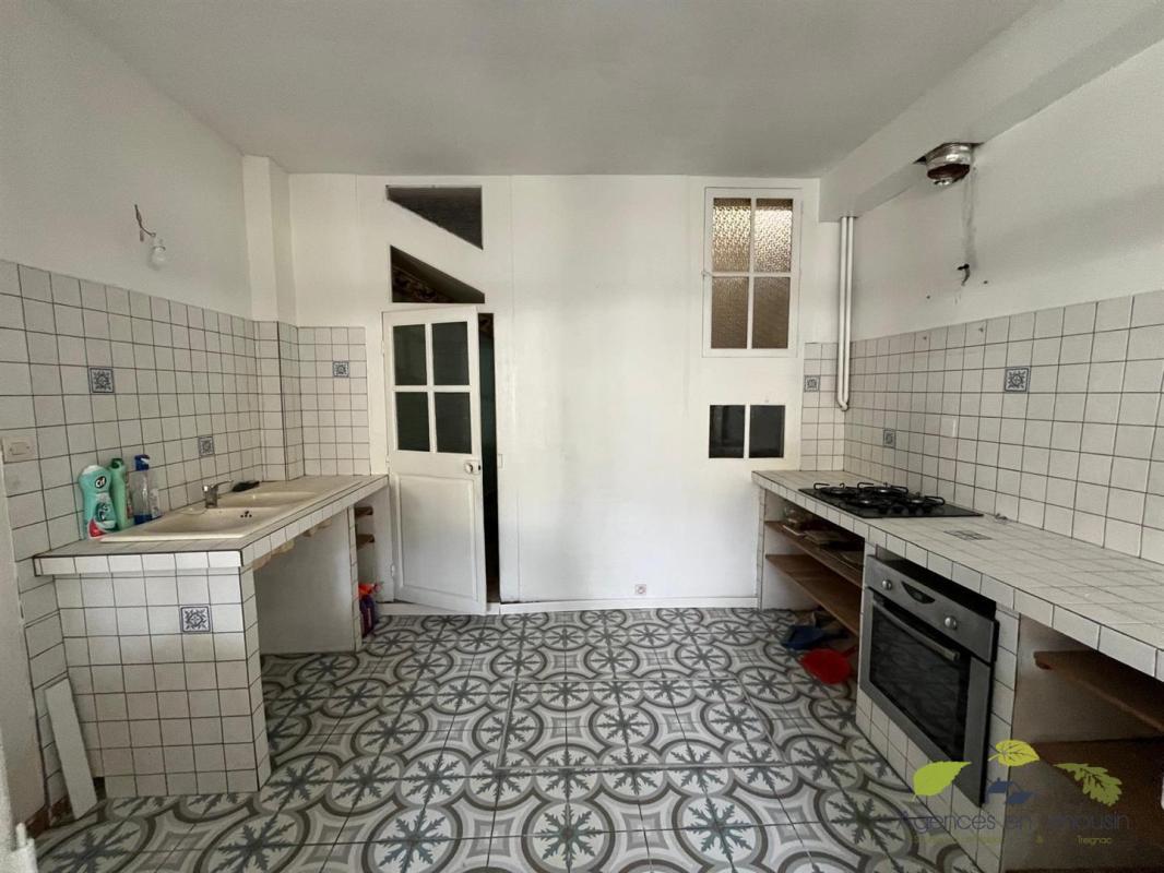 Maison à vendre, 222m², Saint-Léonard-de-Noblat
