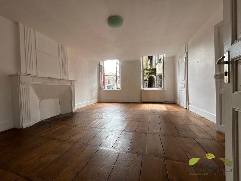 Appartement à louer, 86m², Saint-Léonard-de-Noblat