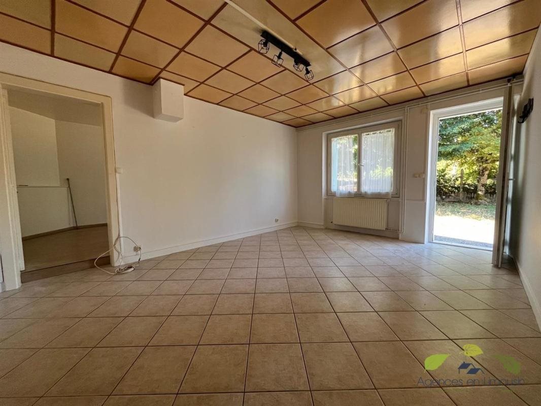 Maison à louer, 77m², Châteauneuf-la-Forêt