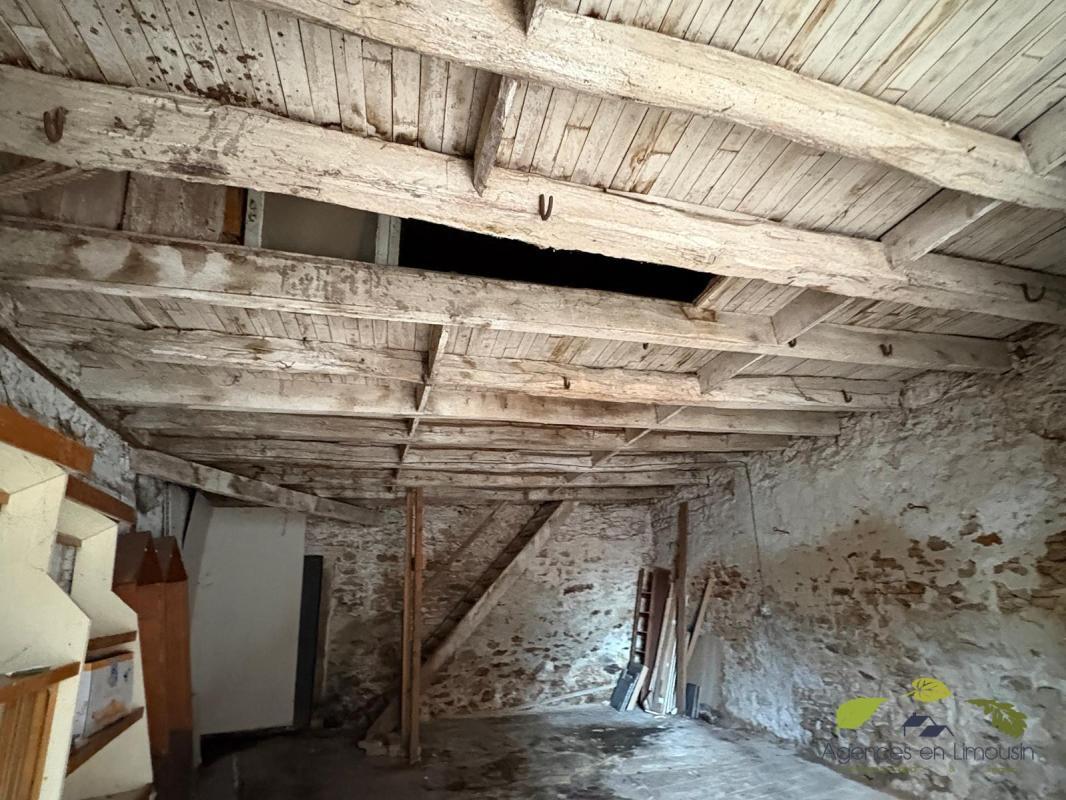 Maison à vendre, 52m², Bujaleuf