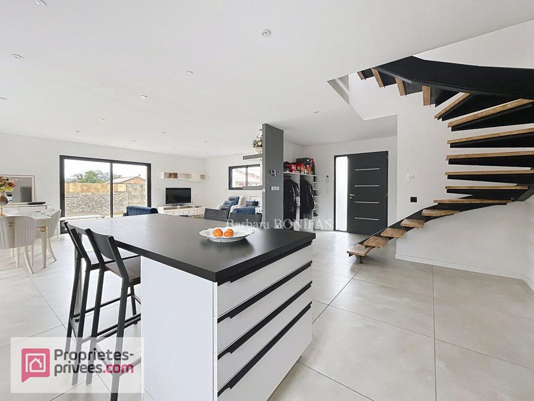 Maison à vendre, 124m², Saint-Sulpice-la-Pointe