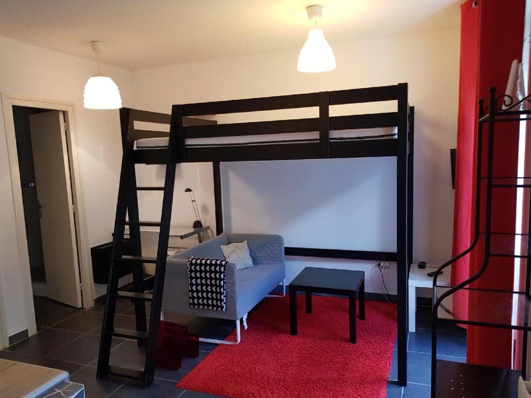 Appartement à vendre, 27m², Saint-Étienne
