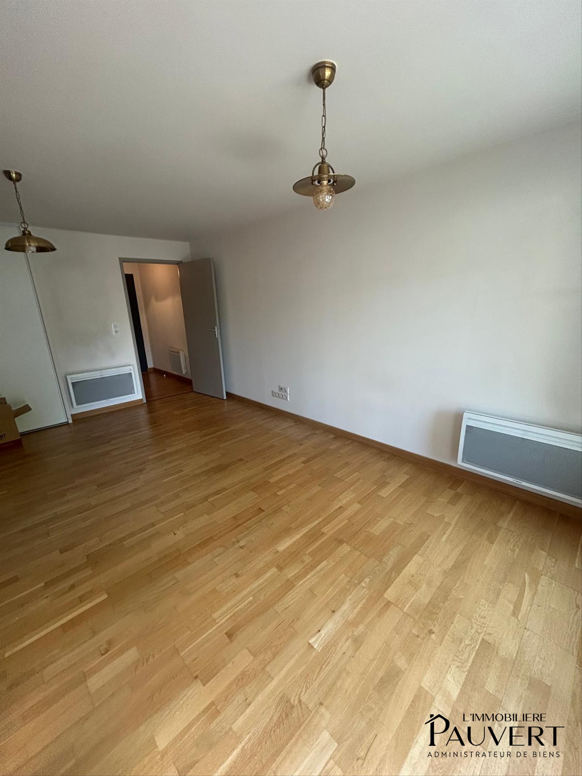 Appartement à louer, 82m², Foix