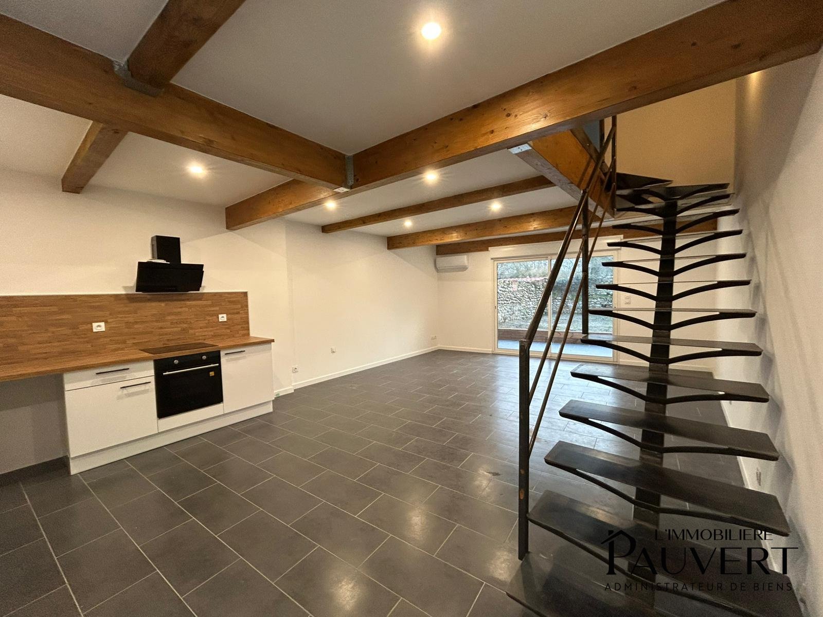 Maison à louer, 120m², Bonnac