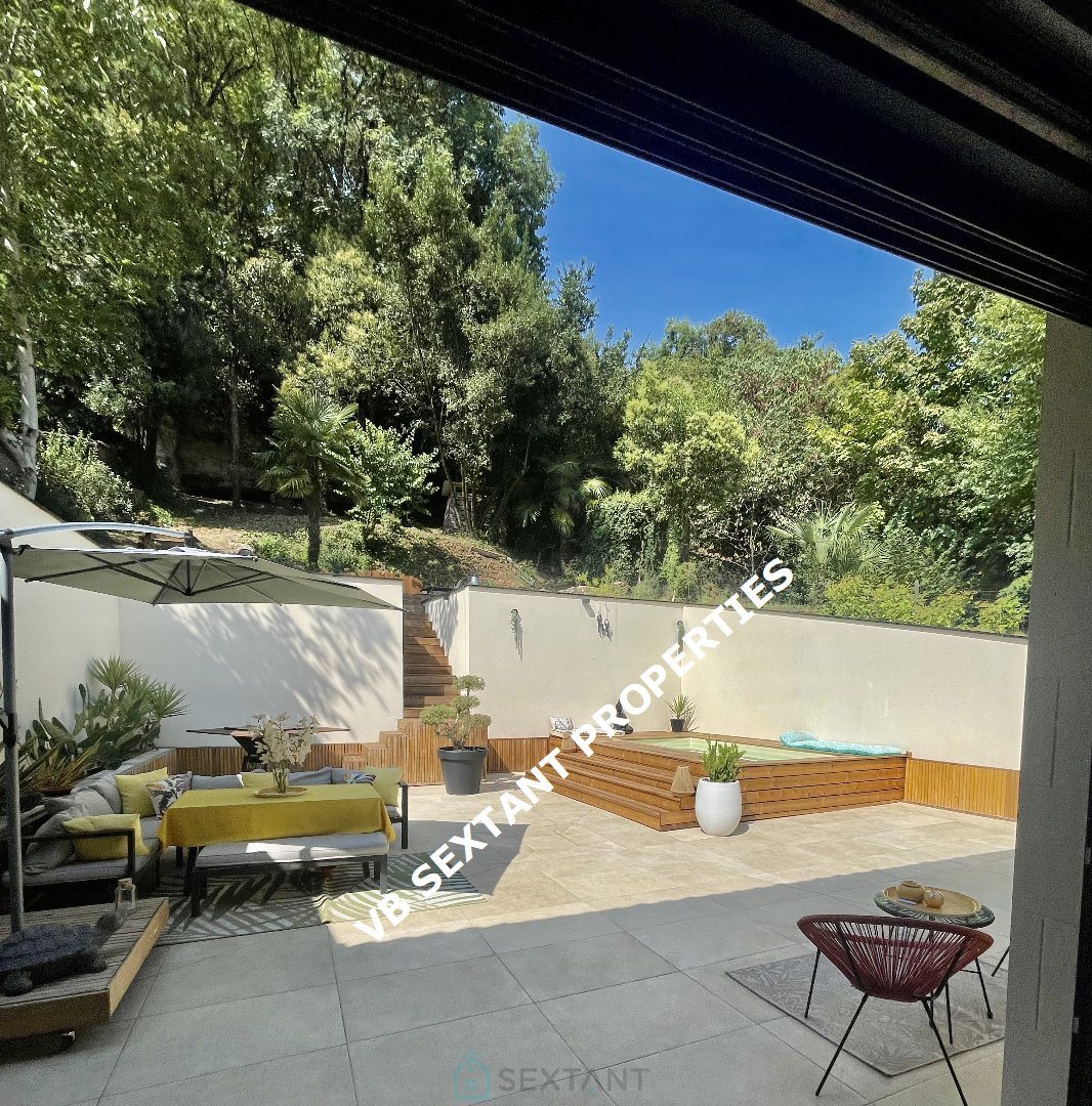 Maison à vendre, 213m², Saint-Caprais-de-Bordeaux