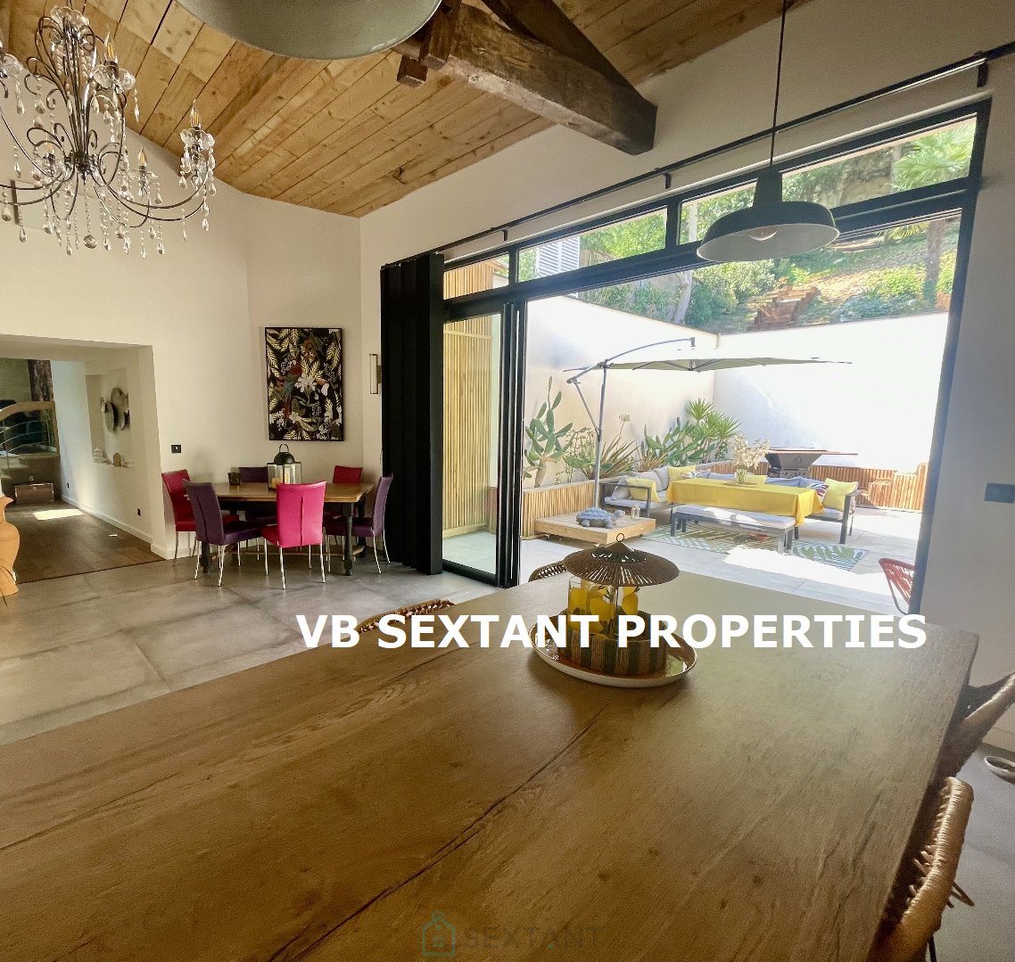Maison à vendre, 213m², Saint-Caprais-de-Bordeaux