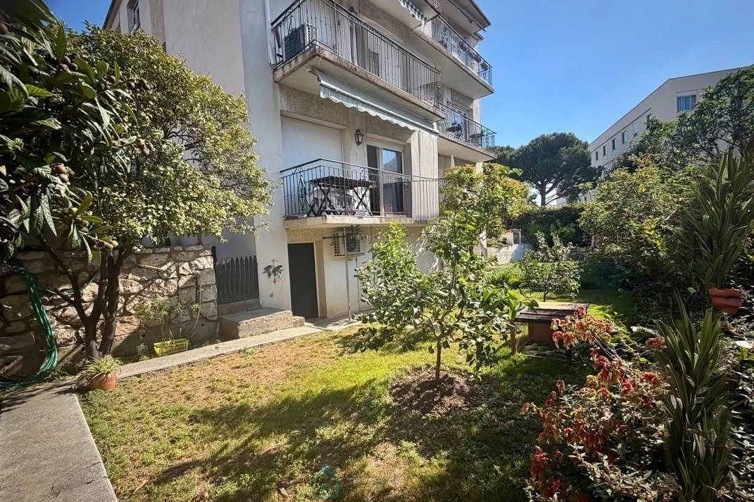 Appartement à vendre, 61m², Nice