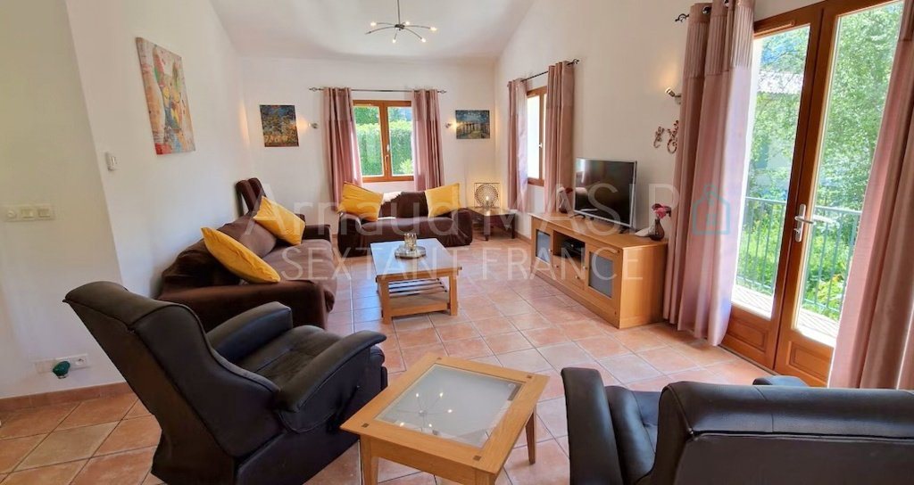 Maison à vendre, 140m², Quillan