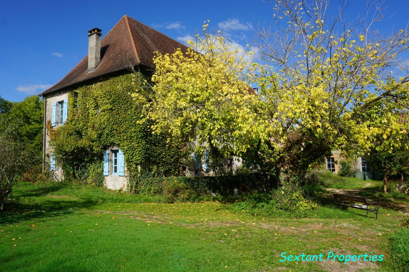 Maison à vendre, 300m², Saint-Jory-de-Chalais