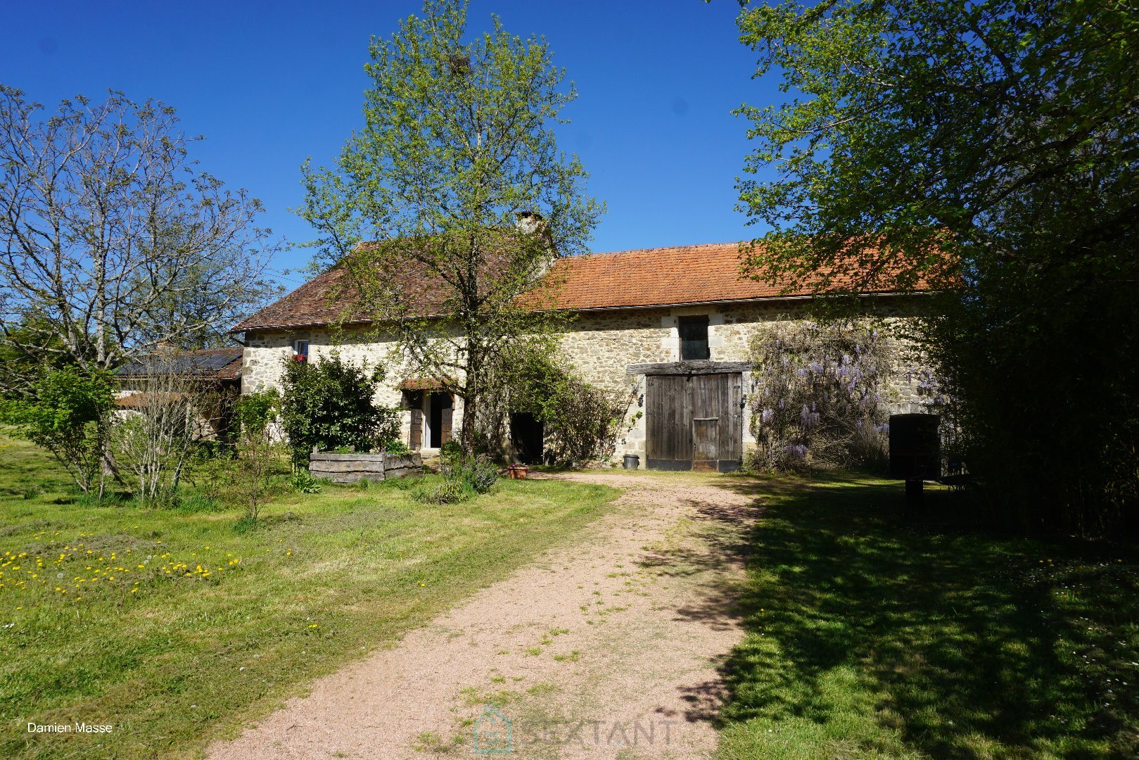Maison à vendre, 260m², Saint-Saud-Lacoussière