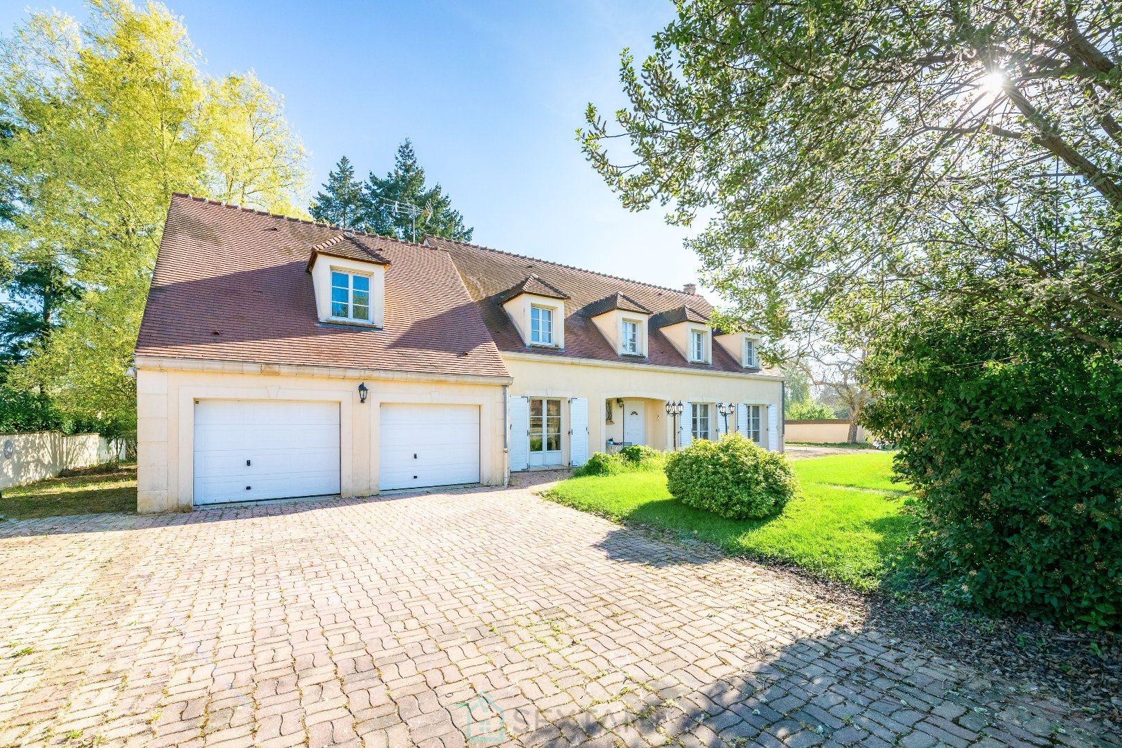 Maison à vendre, 240m², Chailly-en-Bière