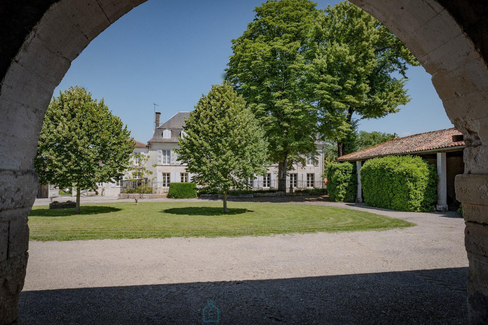 Maison à vendre, 650m², Segonzac