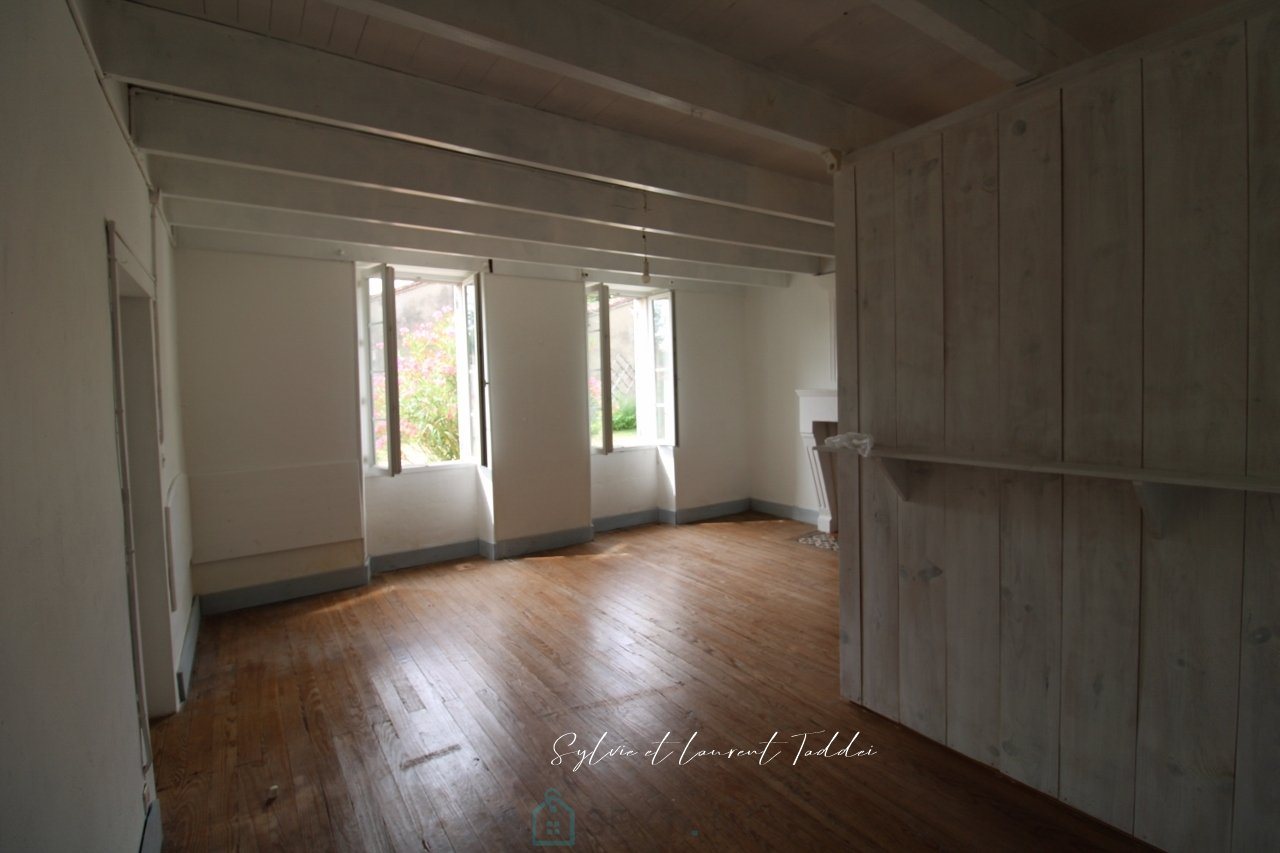 Maison à vendre, 320m², Montendre