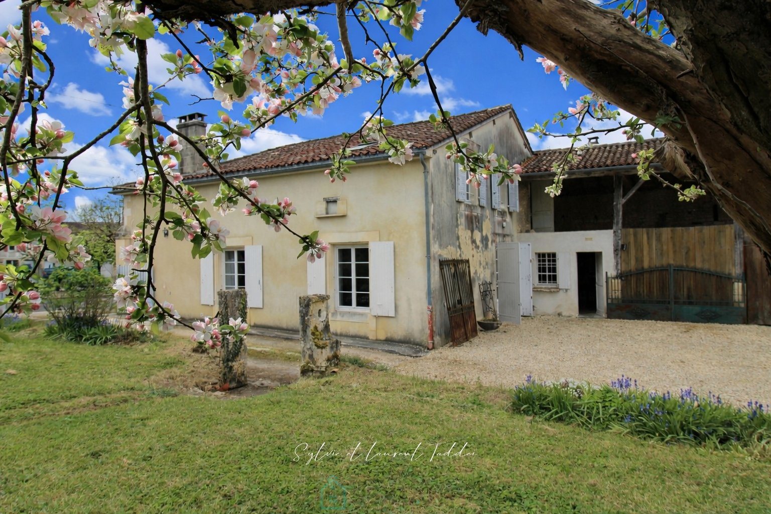 Maison à vendre, 180m², Barbezieux-Saint-Hilaire