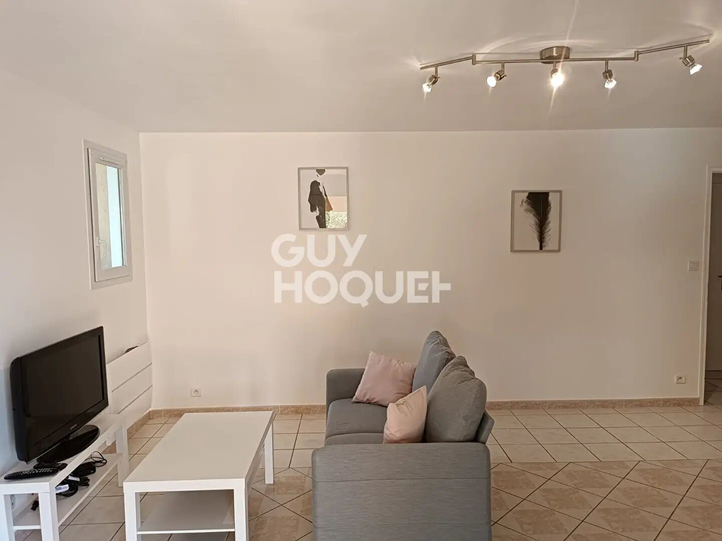Appartement à louer, 60m², Violès