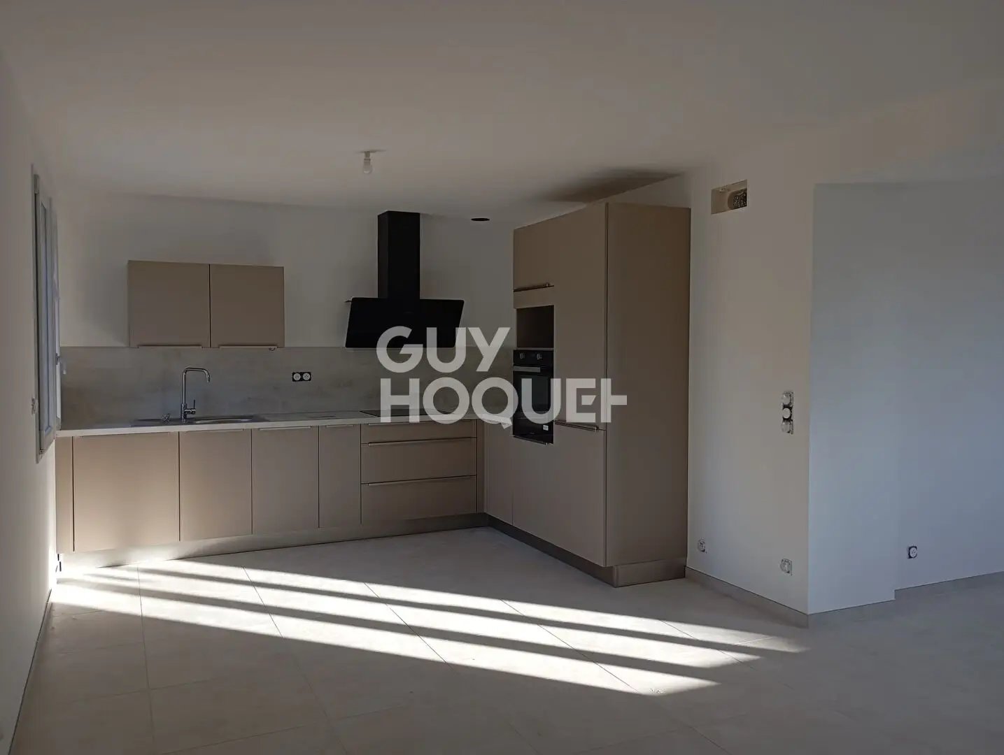 Maison à louer, 110m², Caromb
