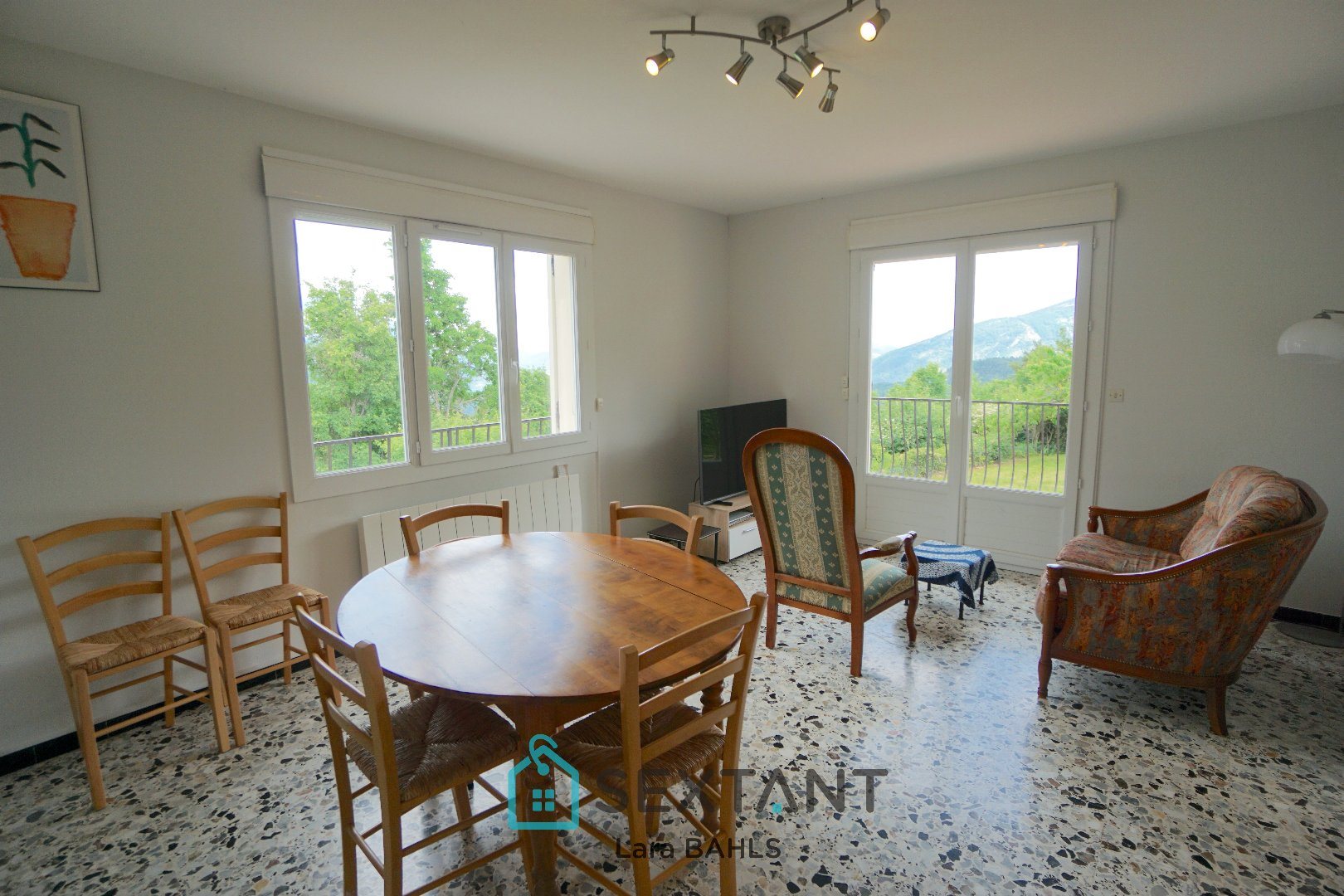 Maison à vendre, 95m², Castellane