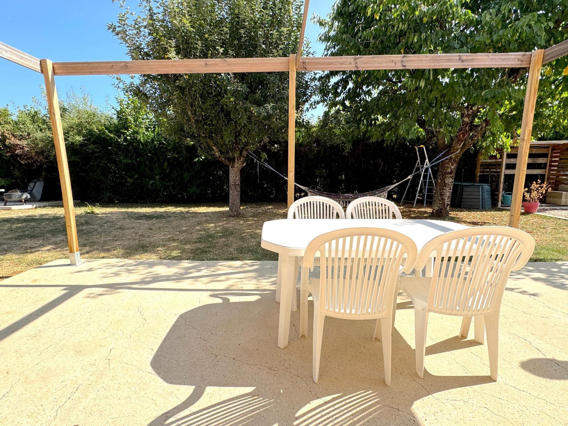 Maison à vendre, 130m², Cousance