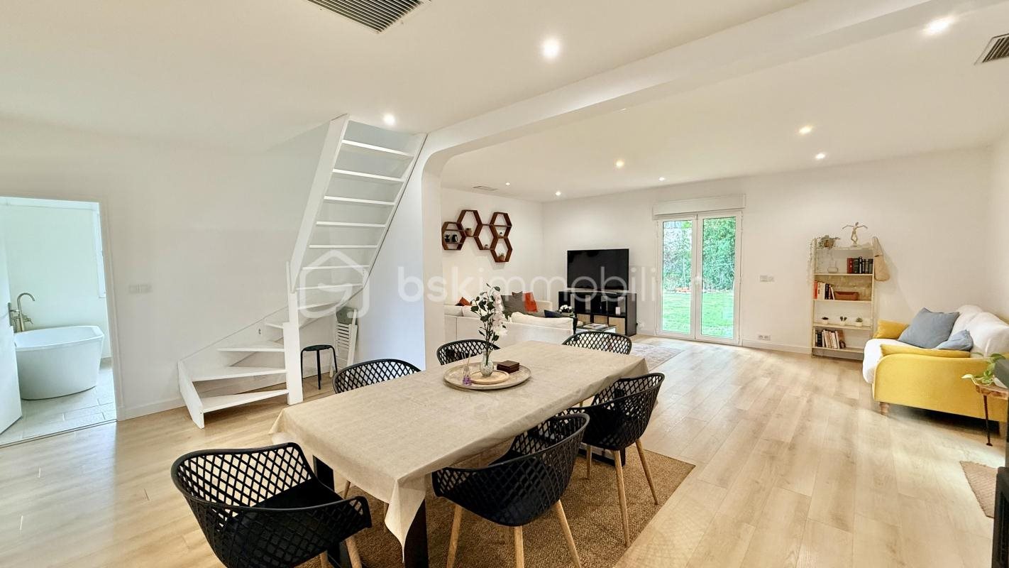 Maison à vendre, 156m², Vence