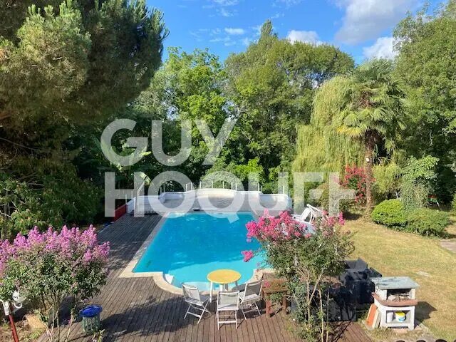 Maison à vendre, 426m², Salies-de-Béarn