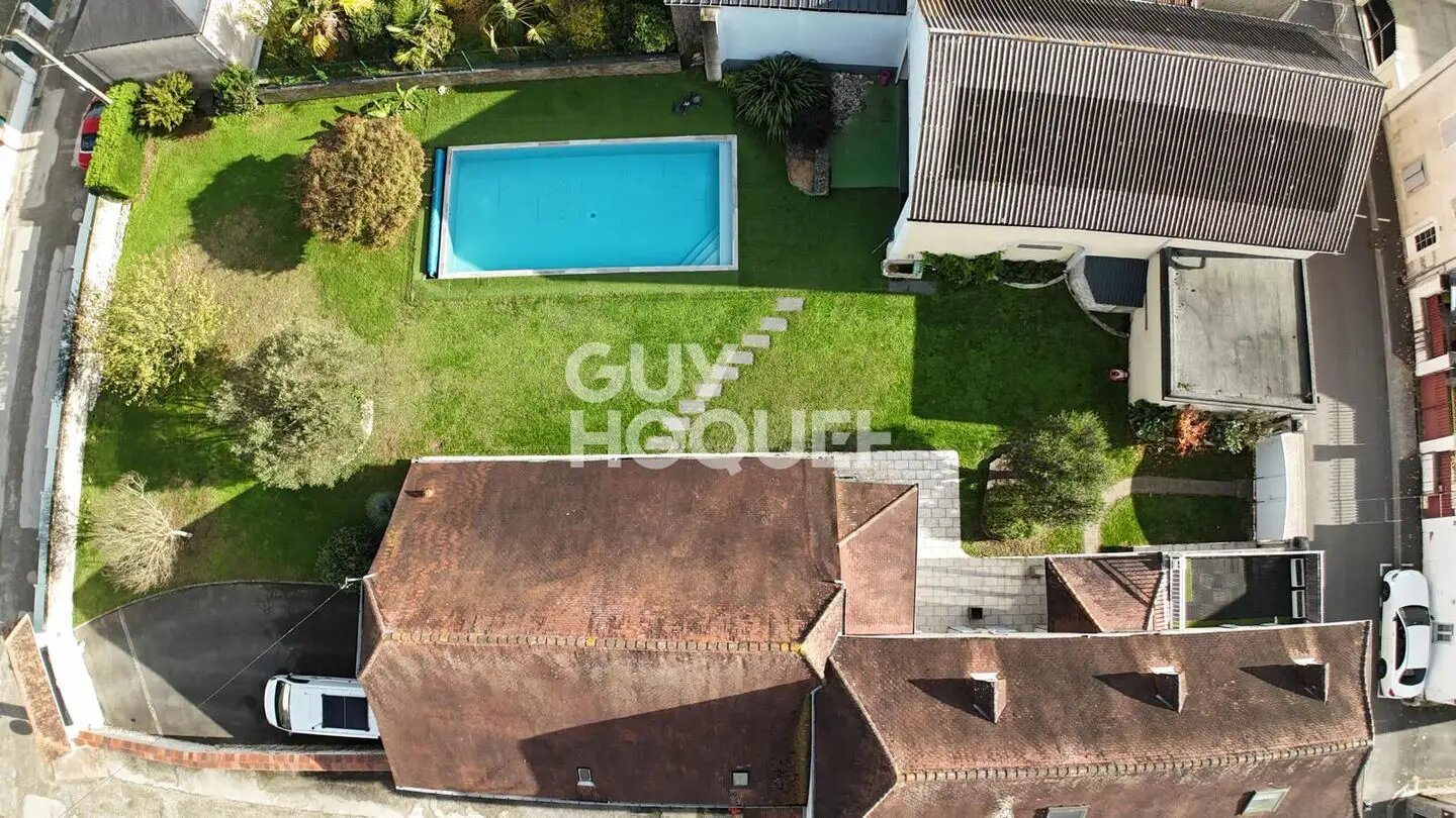 Maison à vendre, 249m², Pardies