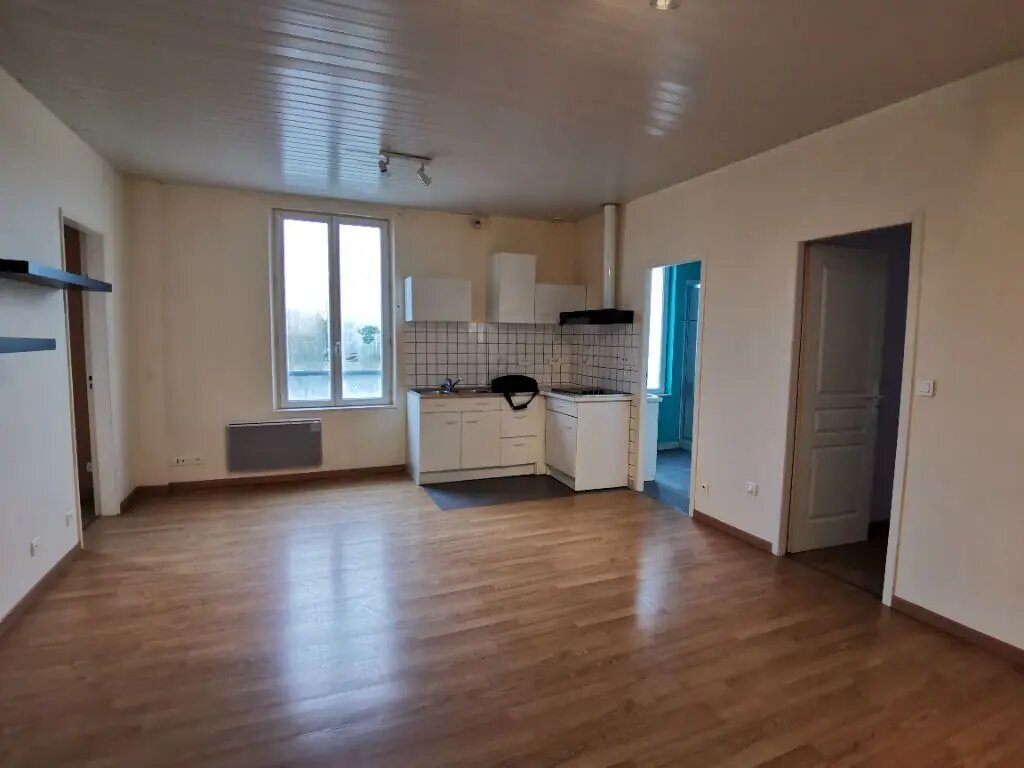 Appartement à louer, 66m², Lagor