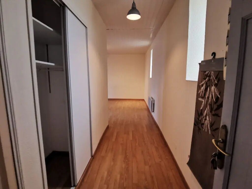 Appartement à louer, 66m², Lagor