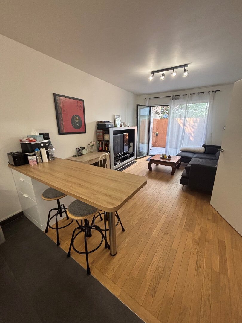 Appartement à louer, 45m², Clichy