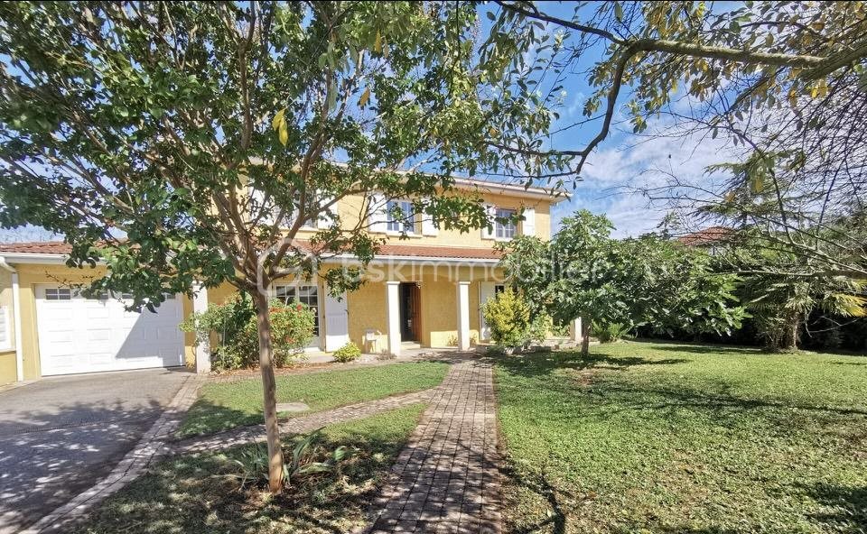 Maison à vendre, 235m², La Verpillière