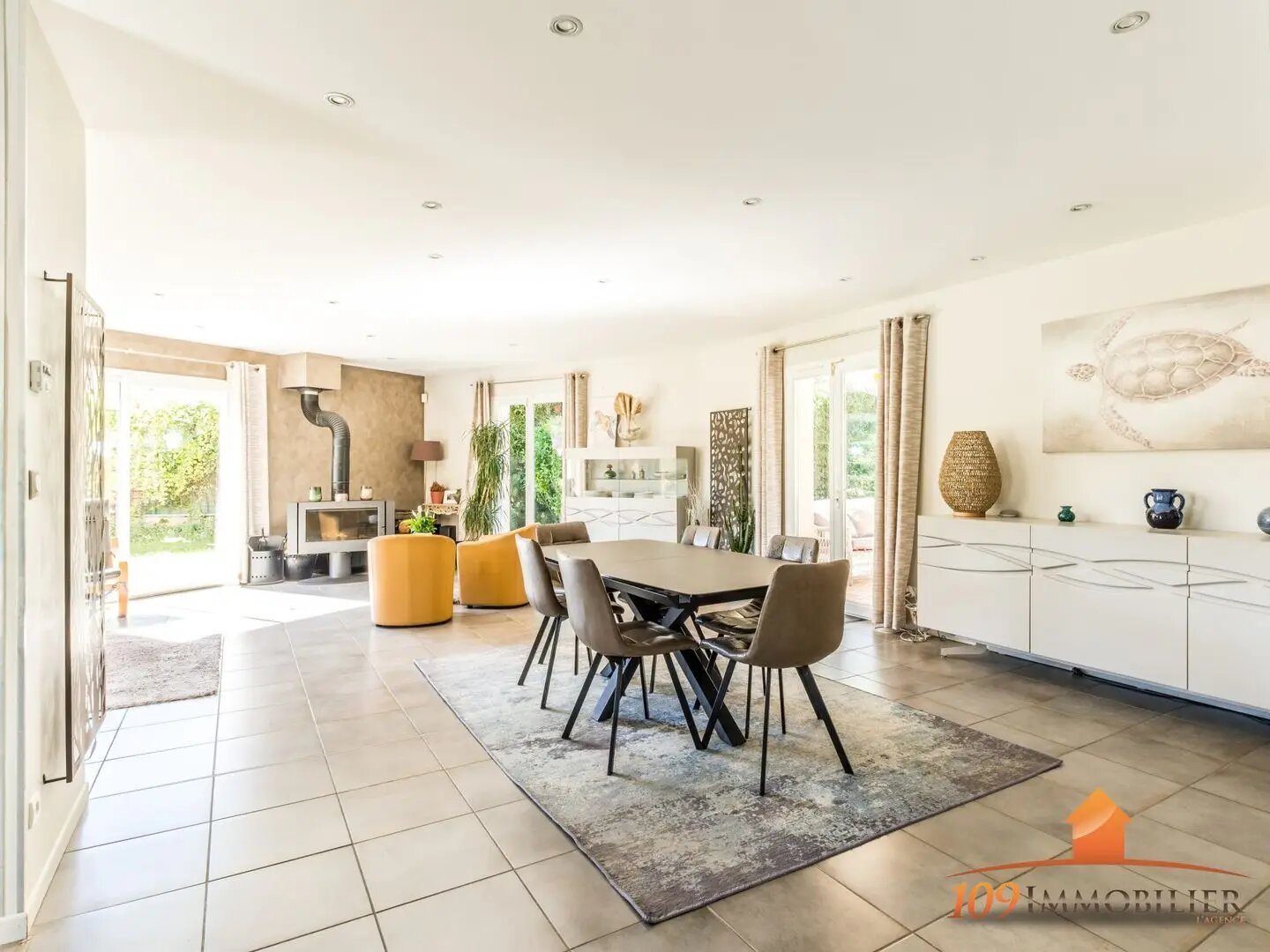 Maison à vendre, 196m², Arnas