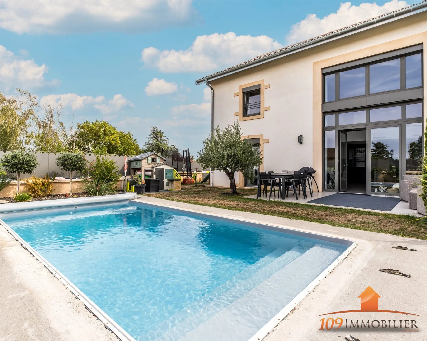 Maison à vendre, 151m², Lachassagne